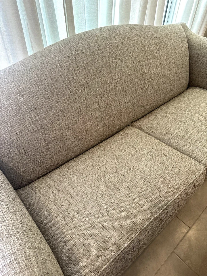 Sofá com travesseiros de grife Ethan Allen Whitney - Imagem 3 de 4