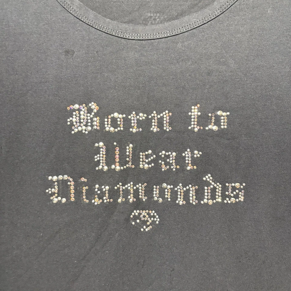 Camiseta Y2K 2000s estrás mujer pequeña “Born To Wear Diamonds” estilo Ed Hardy Foto 2 de 4