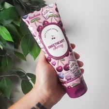   NEW   Bath  Body Works Sweetheart Cherry Body Cream 8oz Vanilla Crushed 