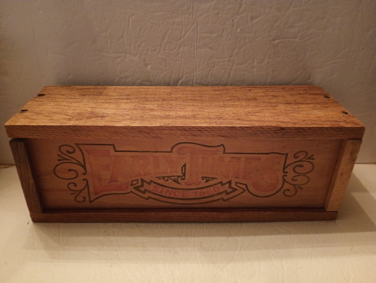 VINTAGE EARLY TIMES WHISKEY SINCE 1860 SLIDE TOP WOODEN BOX