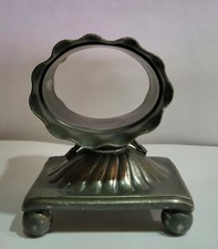 Vtg. Rogers Smith Silverplate Oval Scalloped Footed Napkin Ring #313.