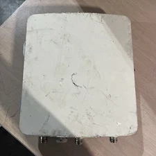 LOT OF 4 FORTINET OAP832E RADIO OUTDOOR ACCESS POINT