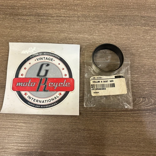 NOS Honda ATC125M TRX125 TRX200SX DUST SEAL COLLAR (A) 91265-HB3-003 SUB H158