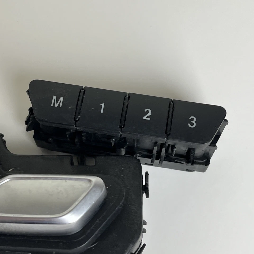 Interruptor de ajuste del asiento lateral delantero izquierdo Mercedes Benz E350 2014 OEM A2129050251 Foto 3 de 4