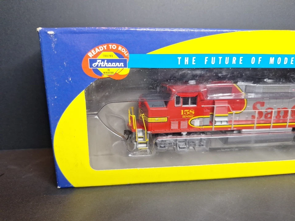 Athearn 91513 HO BNSF Patched GP60M Diesel Locomotive #158 Warbonnet NIB DCC - Image 4 of 4