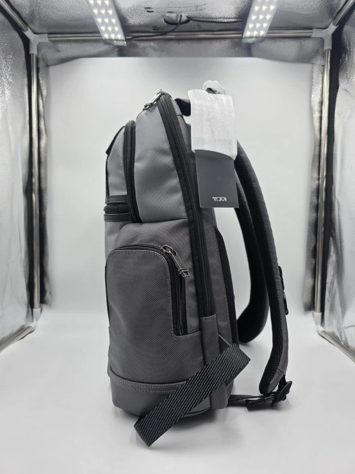 NUEVA Mochila para Laptop Tumi PARRISH 16.0” Nylon Balístico - GRIS con Acentos TAN ❗️ Foto 2 de 4