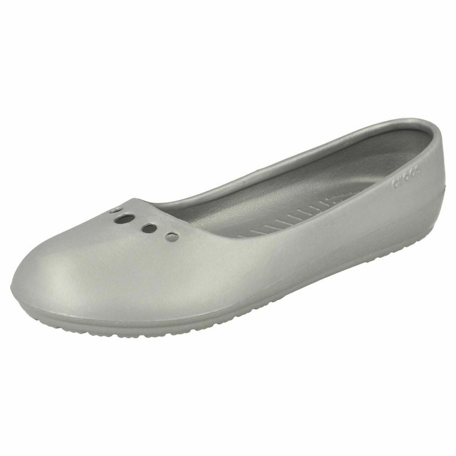 crocs ladies shoes uk