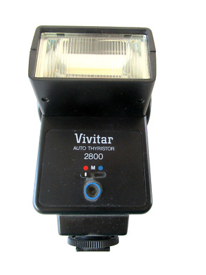 Vivitar Auto Thyristor 2800 Flash W/ Clean Battery Compartment Not Tested
