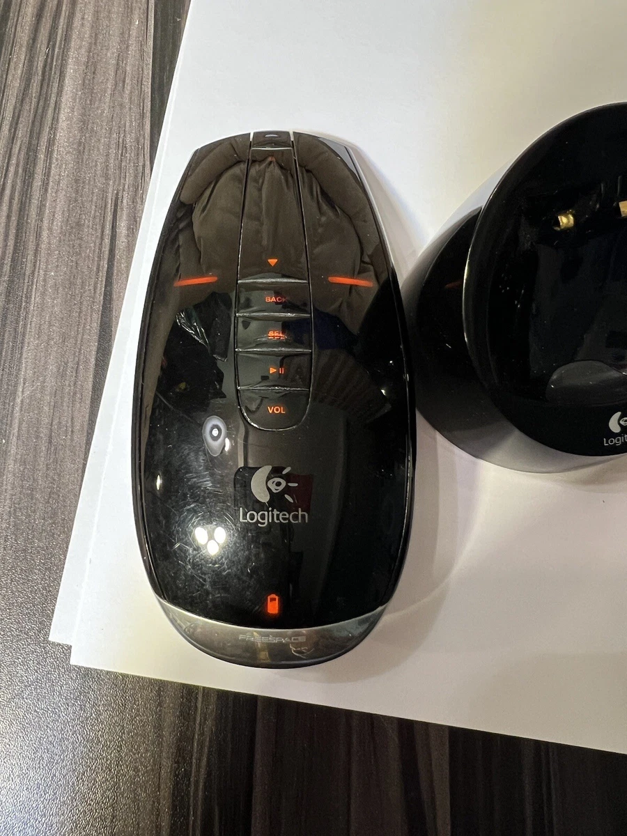 Logitech Freespace MX Air Mouse w Receiver Base Charger Excellent Condition