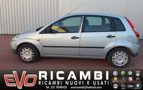Tutti i ricambi per Ford Fiesta 5° Serie 1.2 benzina 16V (Leggere bene il testo) - Foto 2 di 5