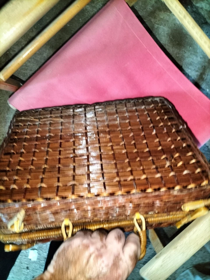 VALIGIA IN VIMINI PER SET PIC NIC ANNI  '70 - USATA BUONA DELL'EPOCA - Immagine 3 di 4