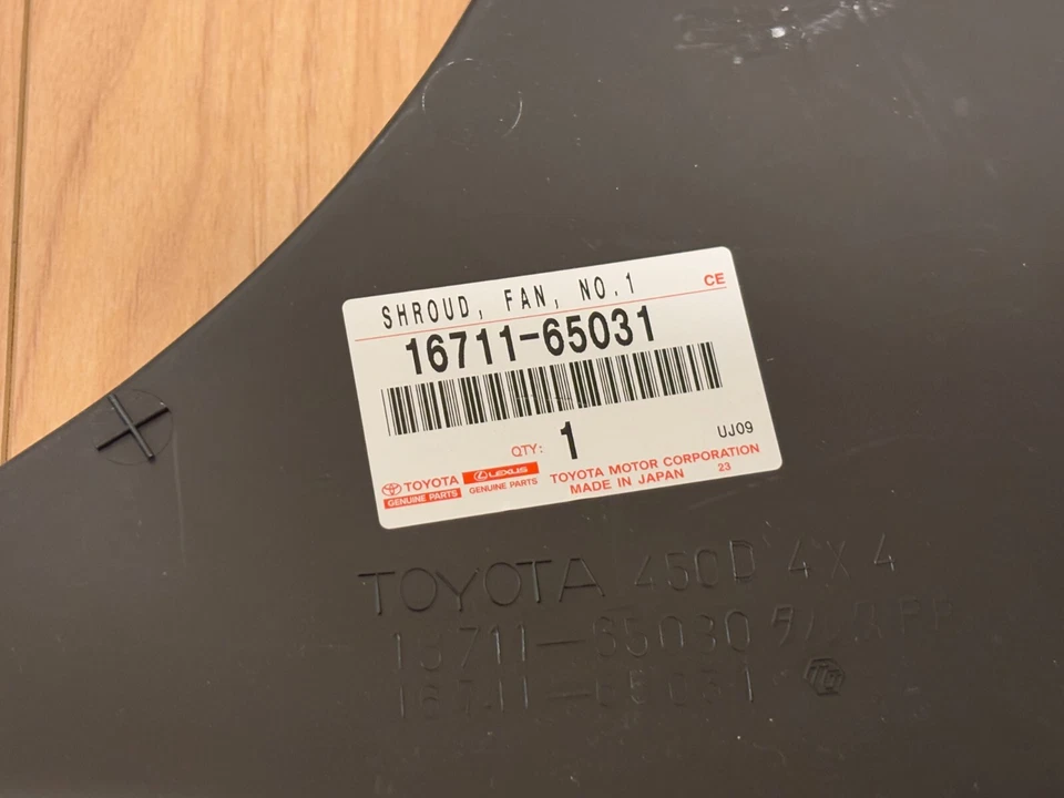 Toyota Genuine Pickup 4Runner 1990-1995 Radiator Fan Shroud 16711-65031 OEM JDM - Imagem 2 de 4