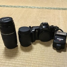 Canon EOS3000 Film Camera with Zoom Lens Great for Photography Enthusiasts