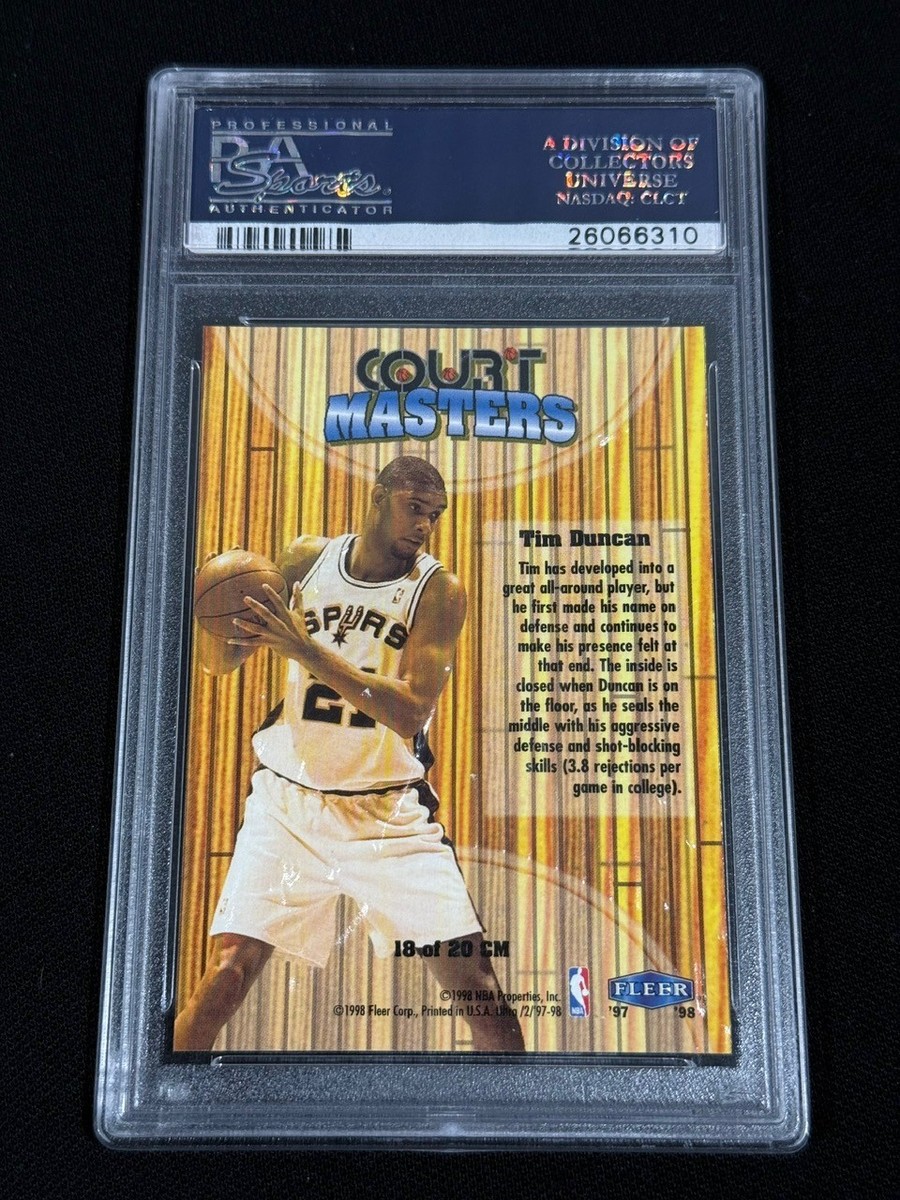 TIM DUNCAN 1997 FLEER ULTRA #18 COURT MASTERS HOLOFOIL