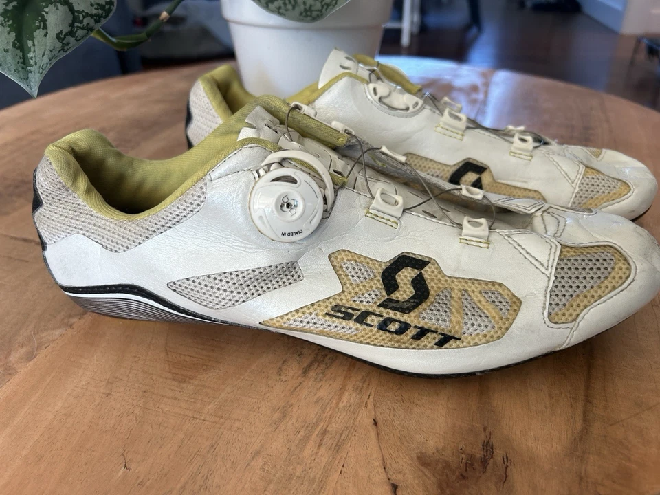 SCOTT Boa Road Cycling Shoes 3 Bolts Size EU 44 US 10.5 sidi HMX Carbon Sole - Image 2 of 4