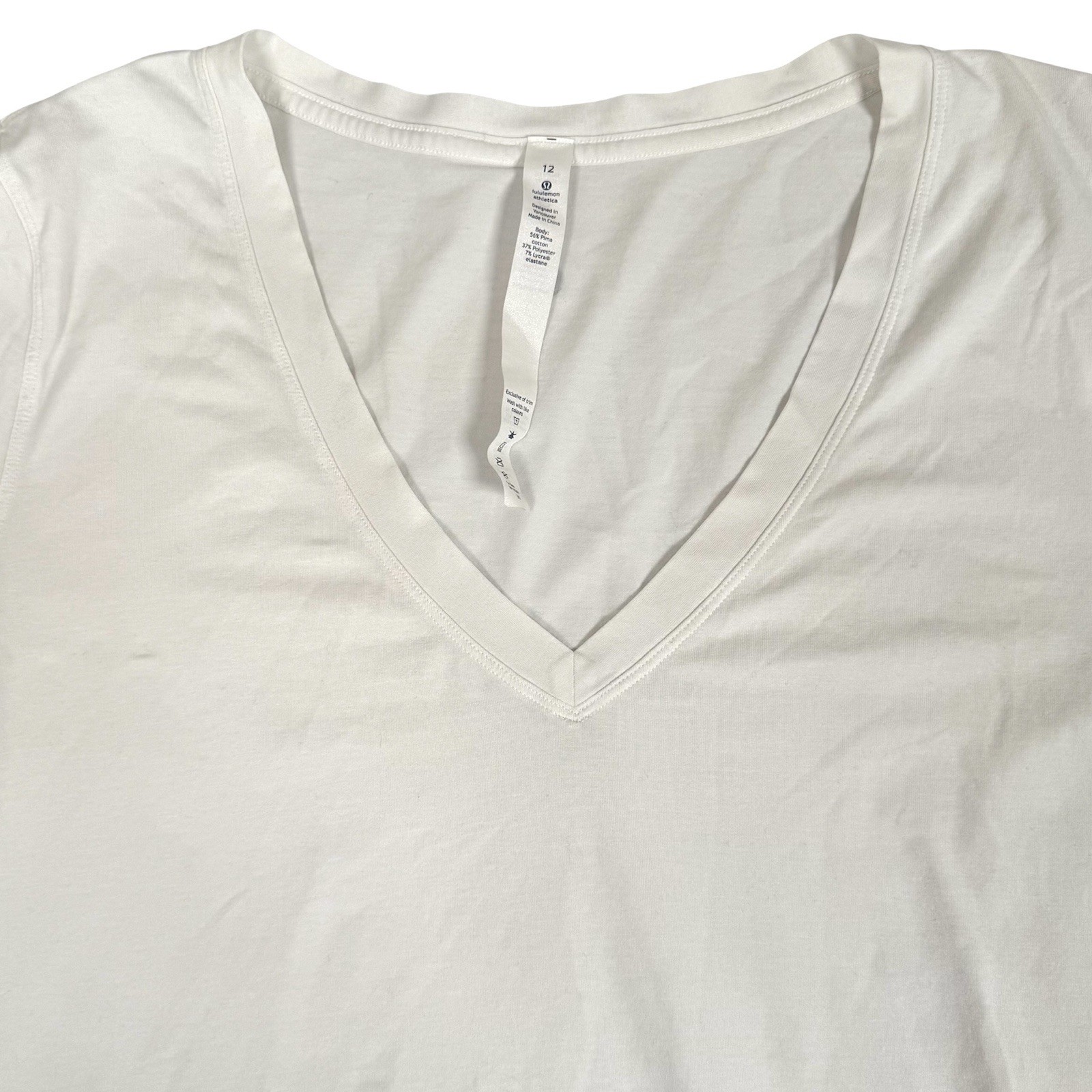 Lululemon Love T Shirt Womens 12 White V Neck Short Sleeve Athletic Workout