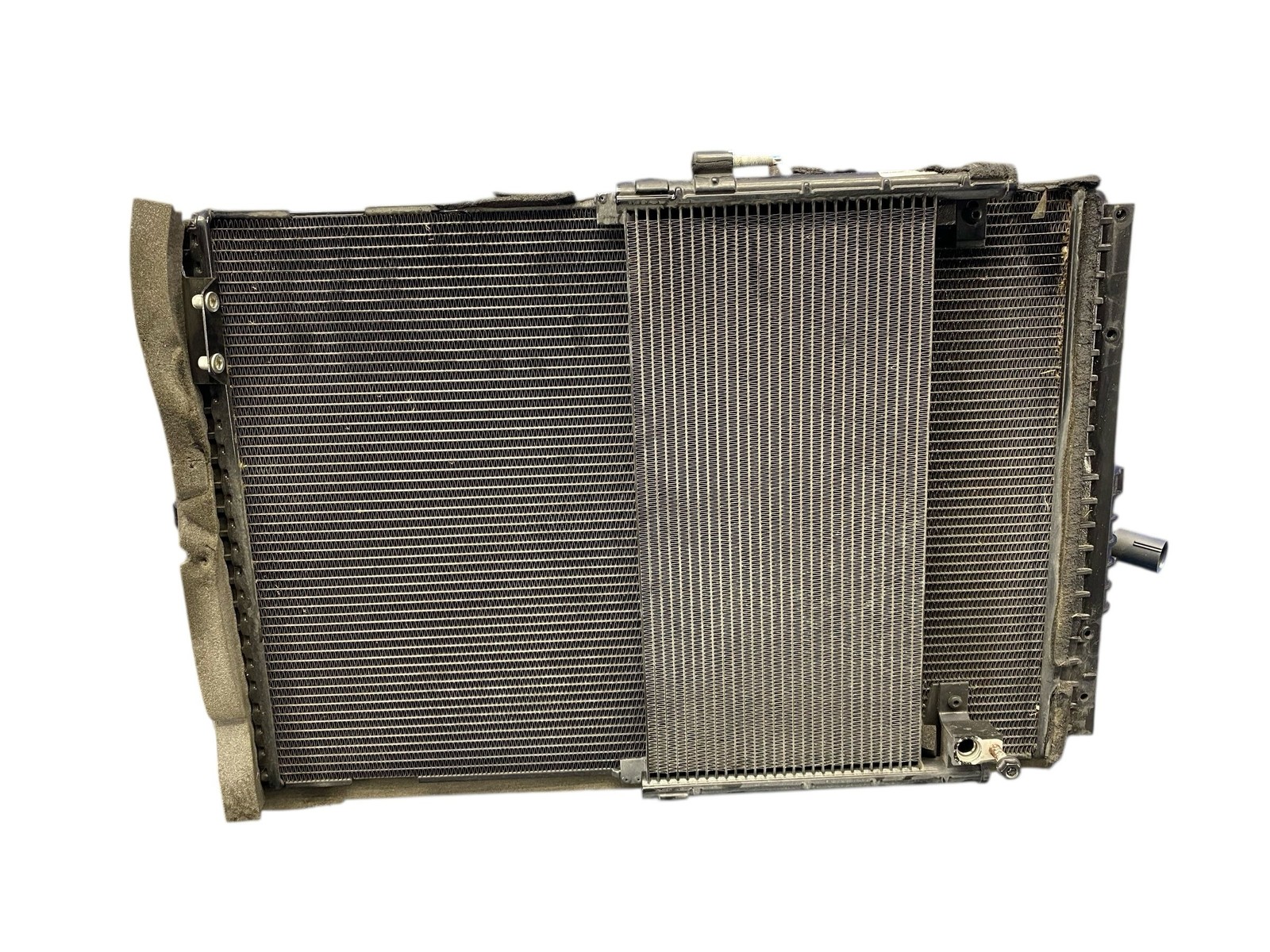 2015-2017 MCLAREN 650S RWD 3.8L REAR LEFT RADIATOR COOLING FAN AC CONDENSER CORE