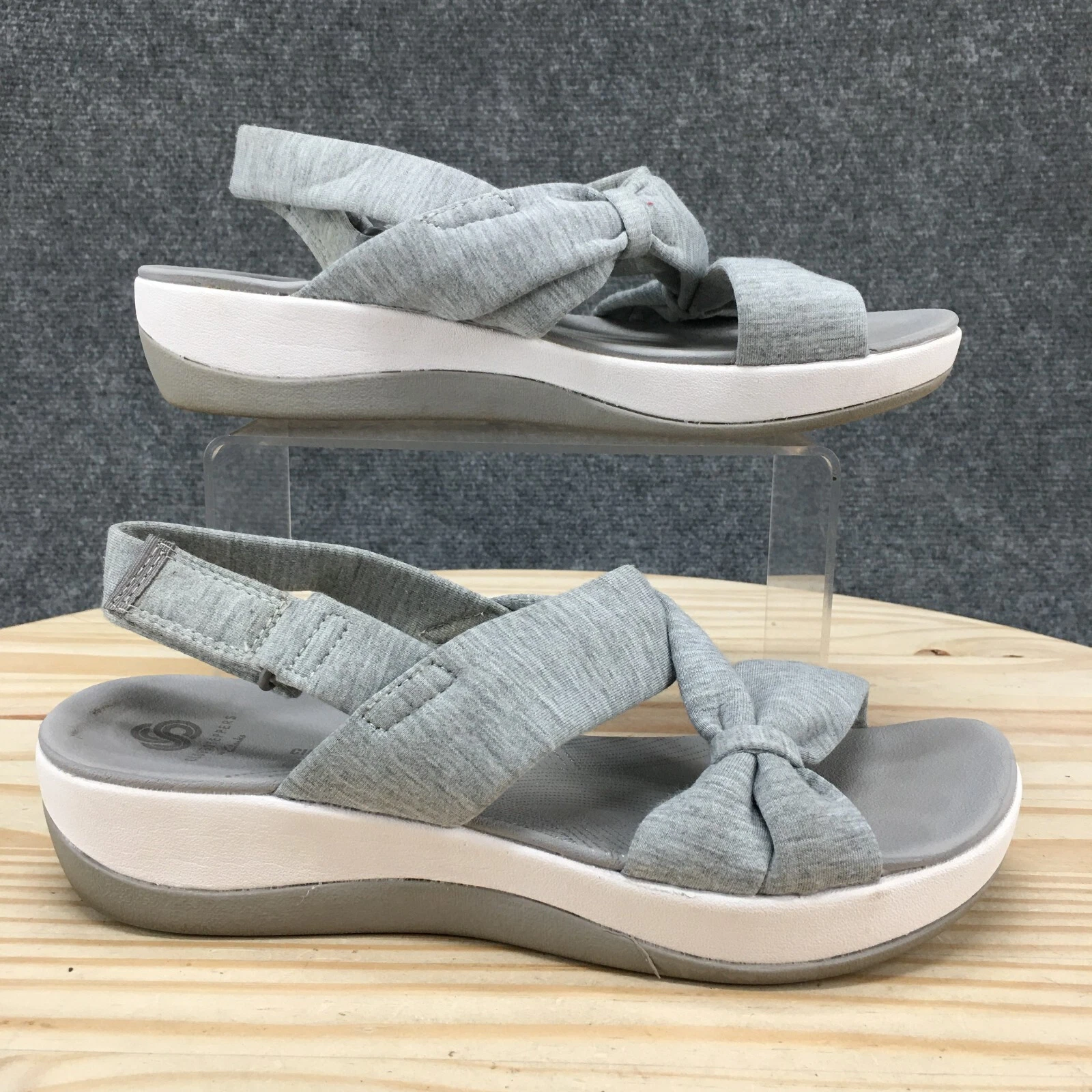 Sandali Clarks Cloudsteppers donna 8 M punta aperta tacchi slingback grigio gancio e anello