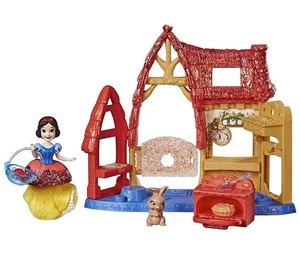 snow white doll house