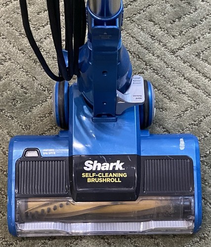 Shark Rocket Zero M Slim Bagless Vacuum Cleaner ~ HV34566 | EUC Smoke Free Home - Picture 8 of 10