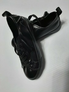 cute black tennis shoes