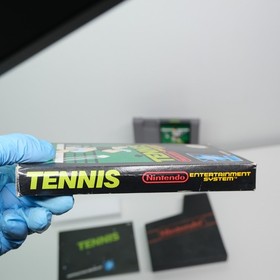 Nintendo NES Tennis Game PAL Hangtab CIB Complete
