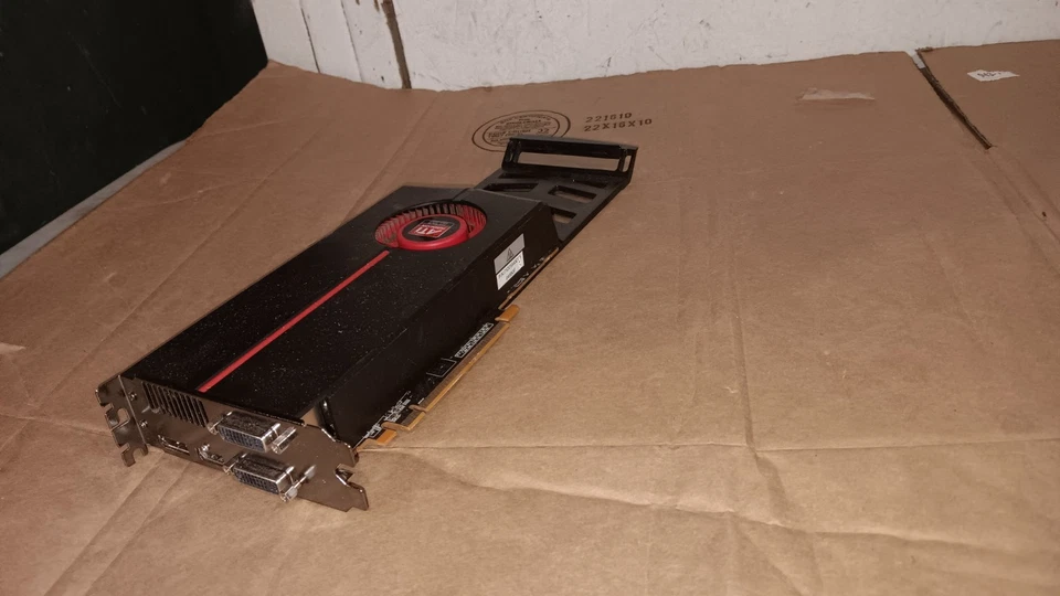 ATI Radeon HD 5770 1GB PCI-E Video Graphics Card HDMI DisplayPort DVI 0GCJ42 - Image 2 of 4