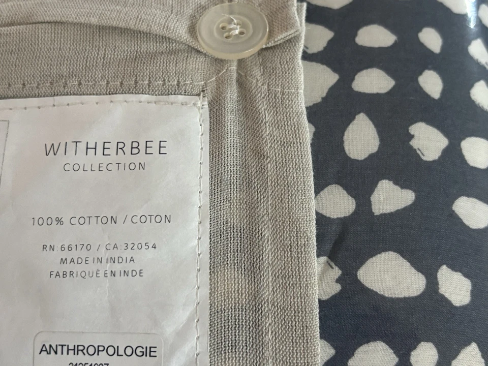 Par de fundas estándar Anthropologie Witherbee Collection agotadas gris blanco Foto 2 de 4