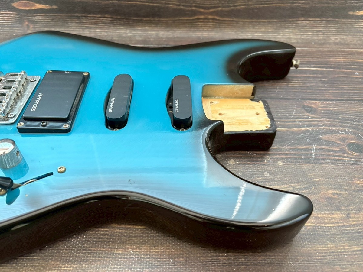 1980s FERNANDES SSH-40 Stratocaster Type Body Blue Sunburst Made