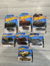 Hot Wheels Collection - 7 Brand new cars - Batman / Batmobile - Ideal Gift