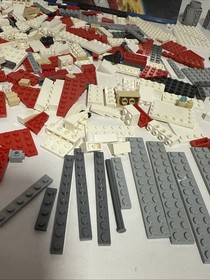 LEGO Star Wars: T-6 Jedi Shuttle (7931) Incomplete/For Parts- No Mini Figs/Read