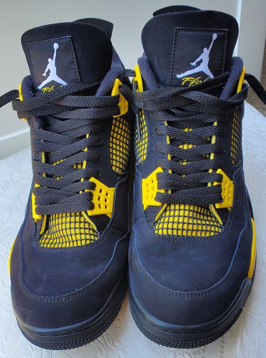 AIR JORDAN 4 RETRO MEN SZ. 13 & WOMEN SZ. 14.5 BLACK AIR JORDAN 4 RETRO MEN SZ. 13 & WOMEN SZ. 14.5 BLACK