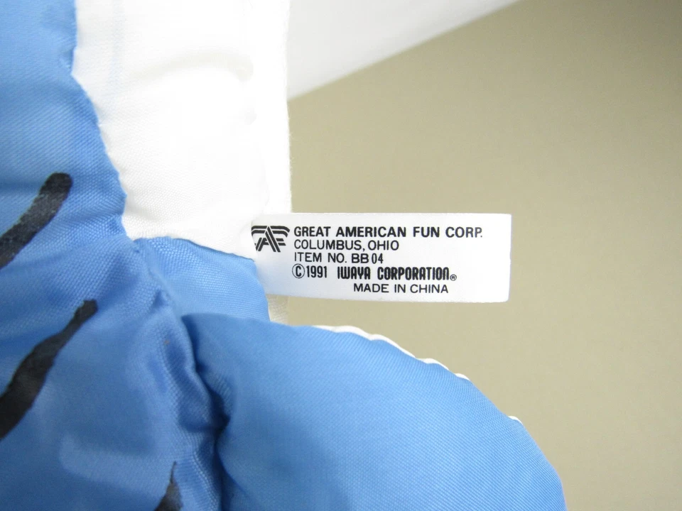 Zapatillas Tiburón Peluche Mandíbulas Raras De Colección con Pegatinas Originales 1991 Sin Sonidos Foto 3 de 4