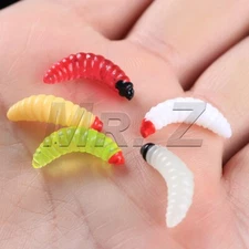 100 PCS 2 cm Bread Maggot Grub Lifelike Soft Fishing Lure Crappie Trout Pike Fly