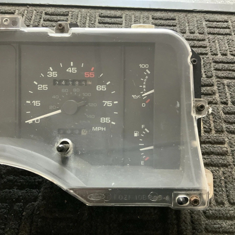 Cuadro de instrumentos Ford Mustang 1990 91 velocímetro 85 MPH OEM F0ZF17282EA USADO Foto 4 de 4