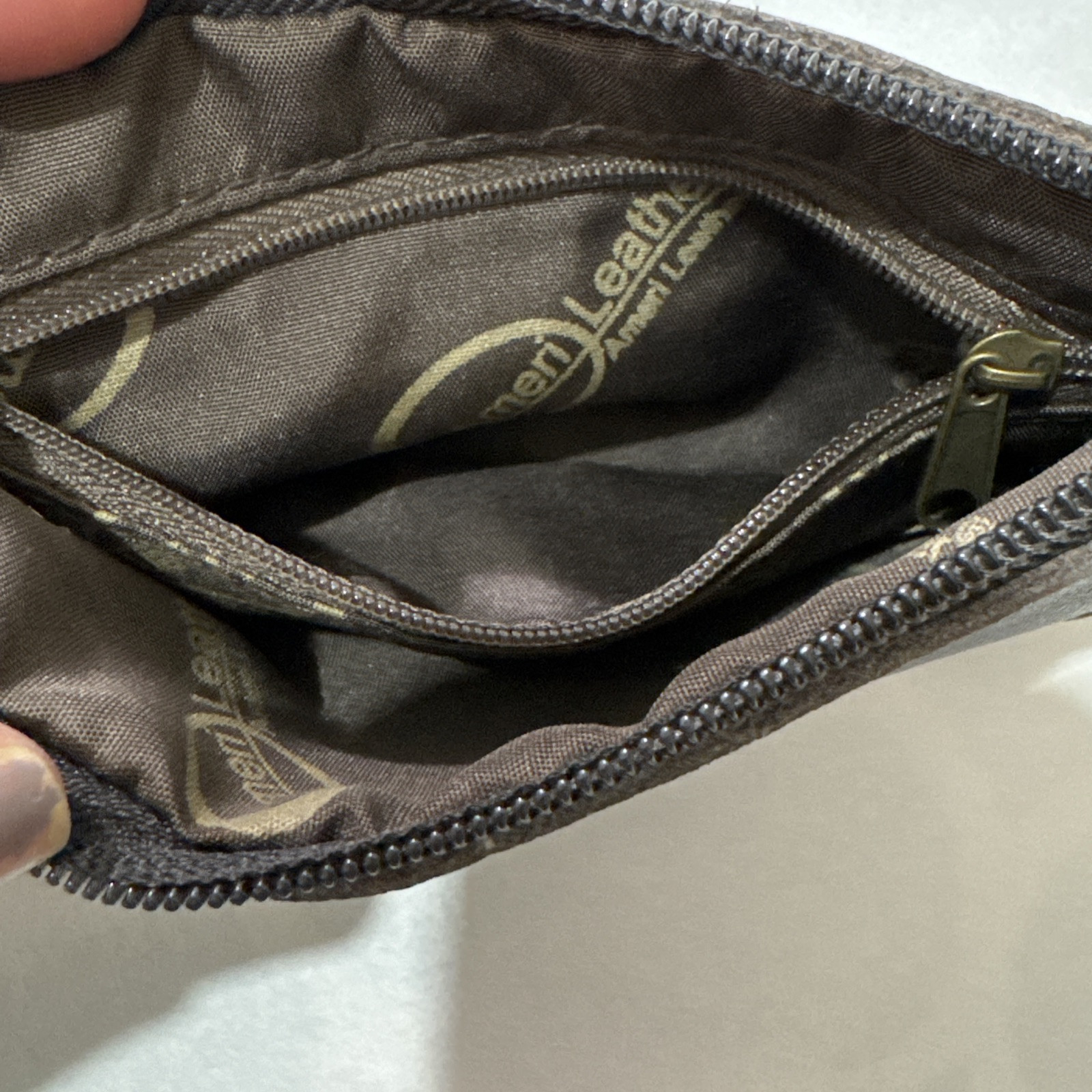 Ameri Women's Dark Brown Leather Wristlet Wallet … - image 6