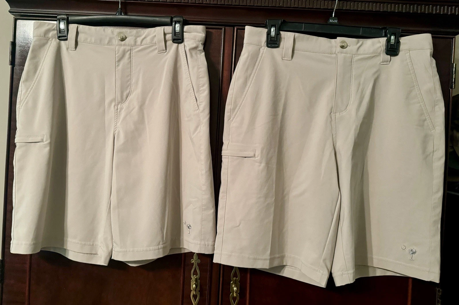 Men’s Columbia PFG Dri Fit Khaki Shorts 10” - 2 Pair - Size 32 - NWOT