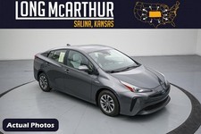 2019 Toyota Prius Limited Moonroof Adaptive Cruise Heated Seats