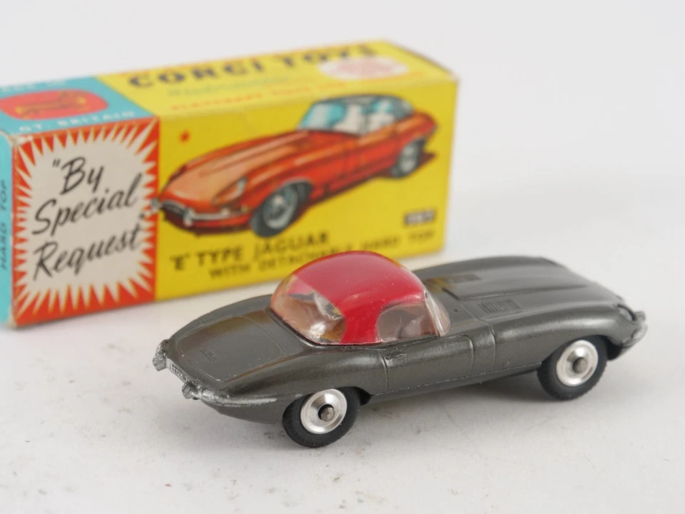 Corgi Toys N.307 E Tipo Jaguar Hard Top Staccabile IN Scatola 1/43 - Immagine 2 di 4