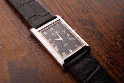 Vintage Seiko Slim Tank Men Black Dial Black Leather Dress Watch