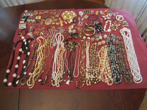 Vintage LOT of Costume Jewelry Necklaces Earrings Bracelets Pins Charms Cufflink