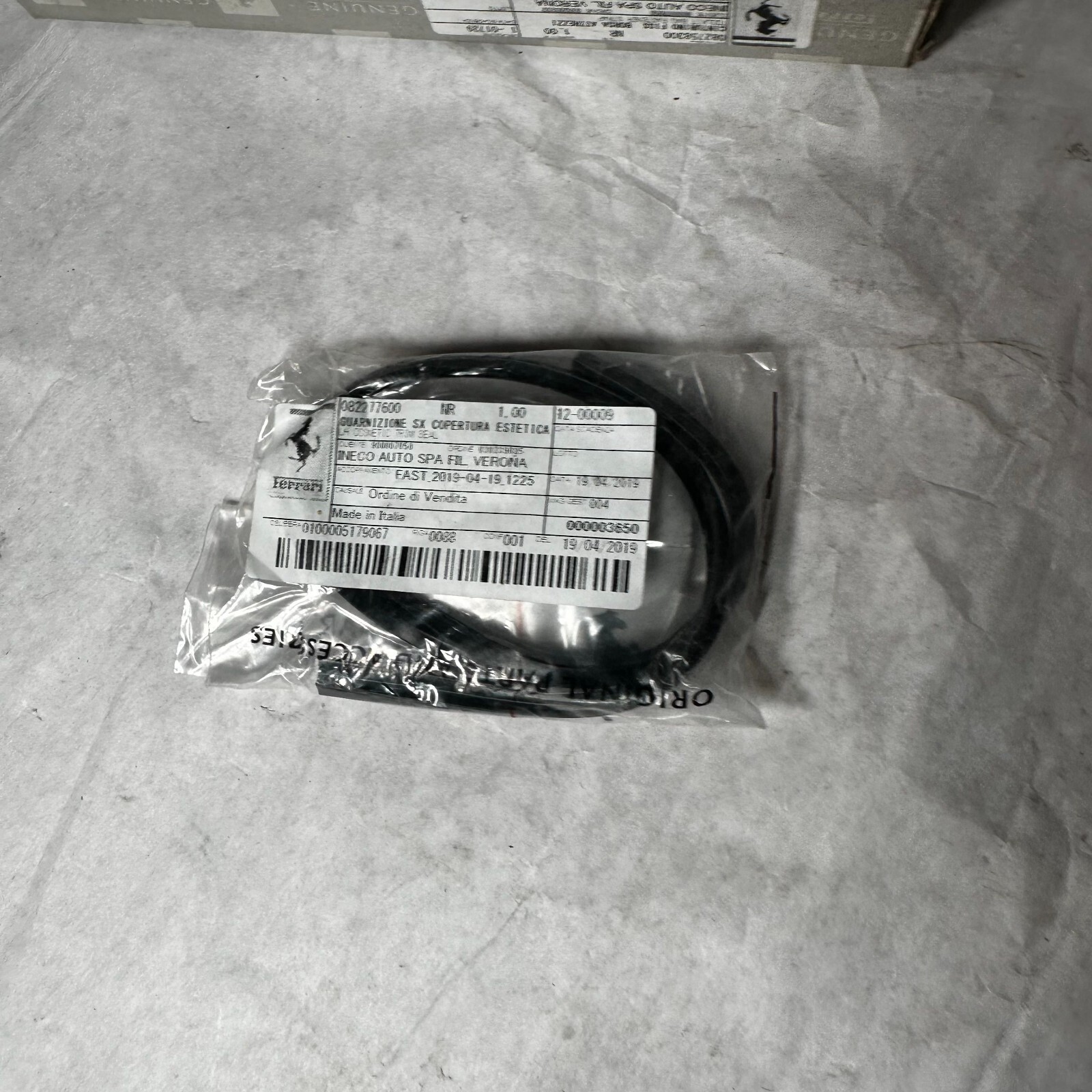Picture 4 of 5