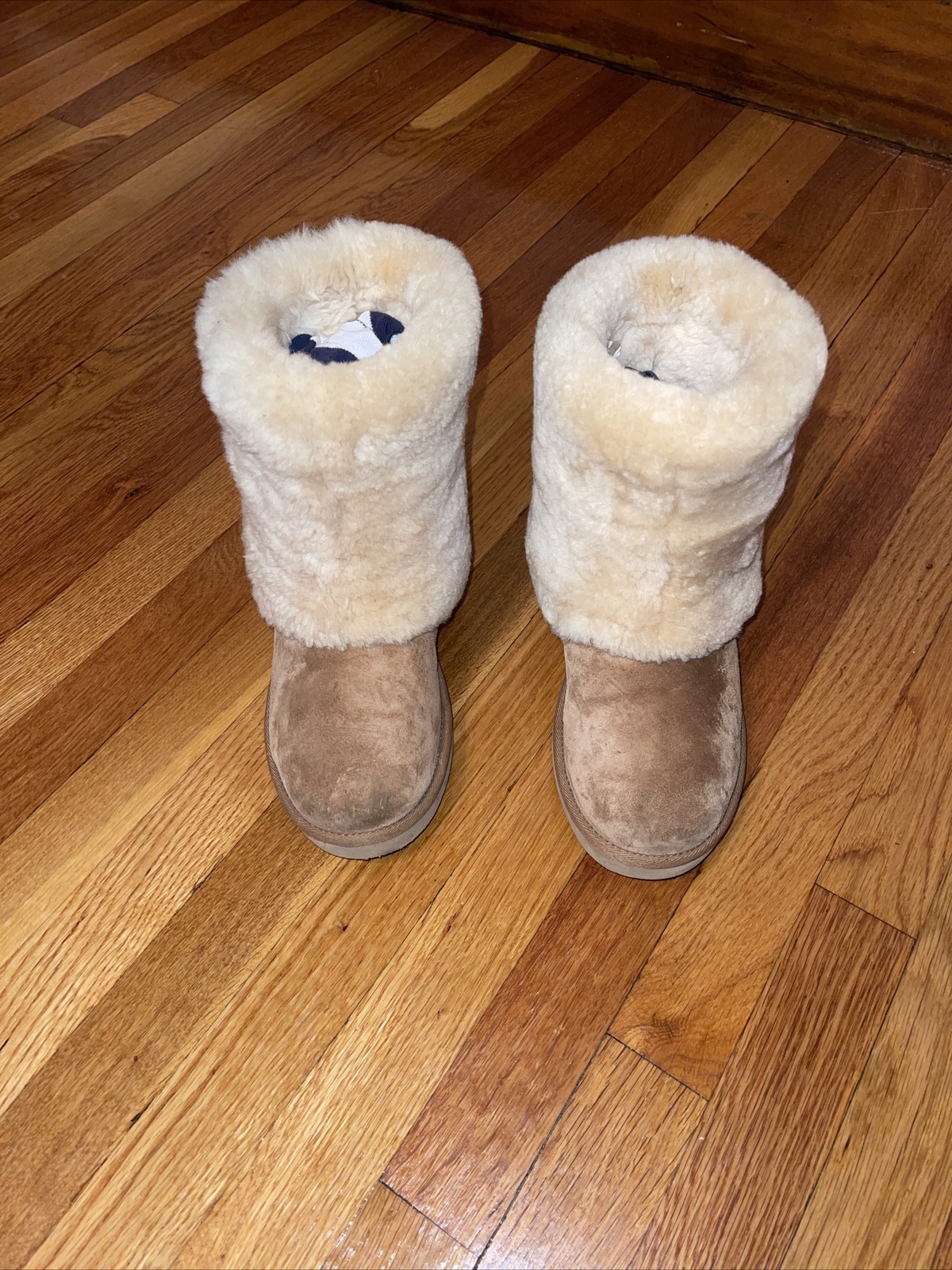 ugg patten size 9