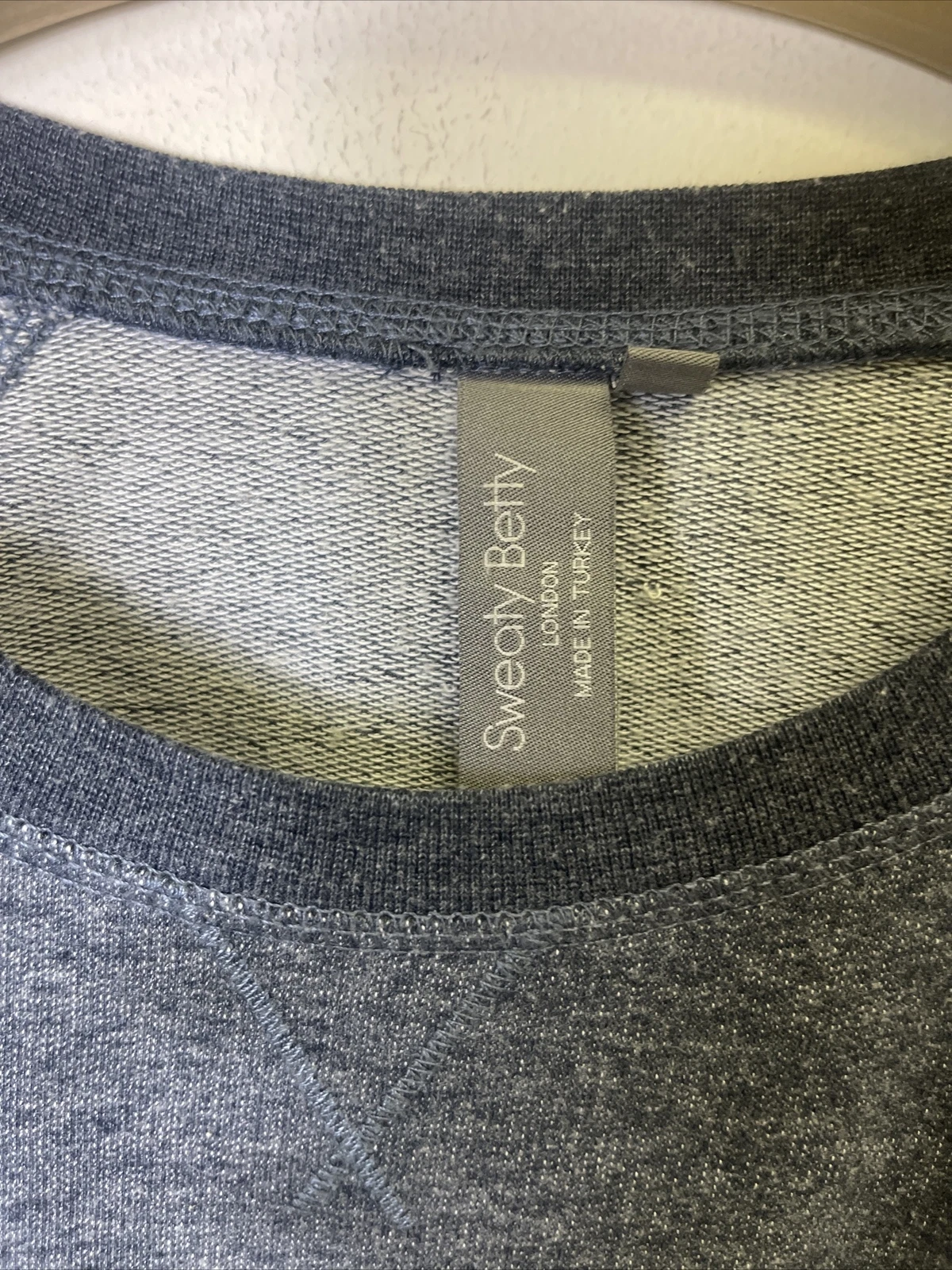 sweaty-betty chelsea crop sweatshirt