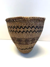 Antique  Native American Indian Burden Basket; Late 1890's- 1900s; Lot # F10