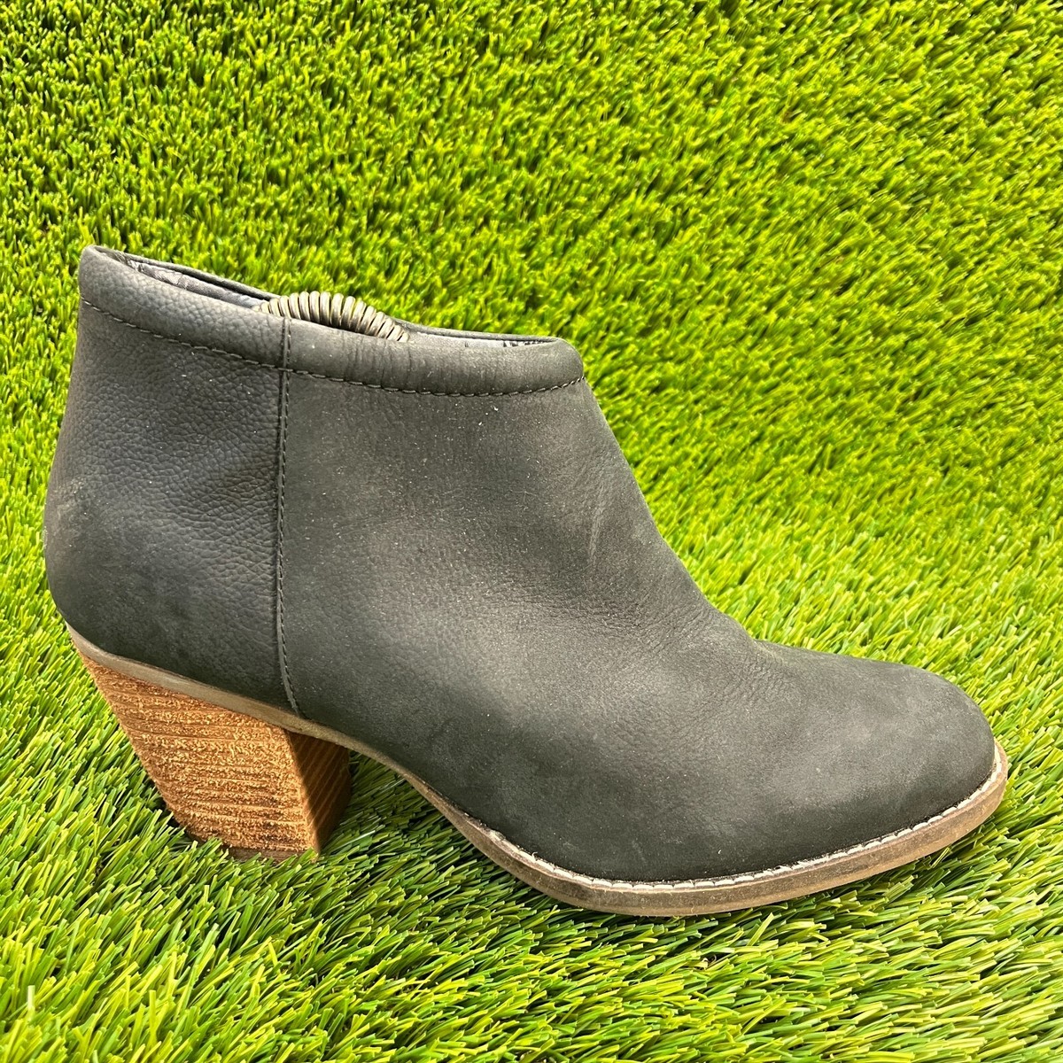 Cole Haan Prynne Womens Size 9.5B Black Casual Leather Zip Heels Booties  Slip On | eBay