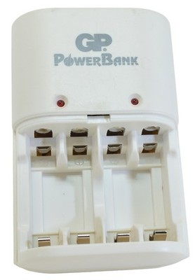 GP PowerBank NiMH AA / AAA battery charger model GPK801UL