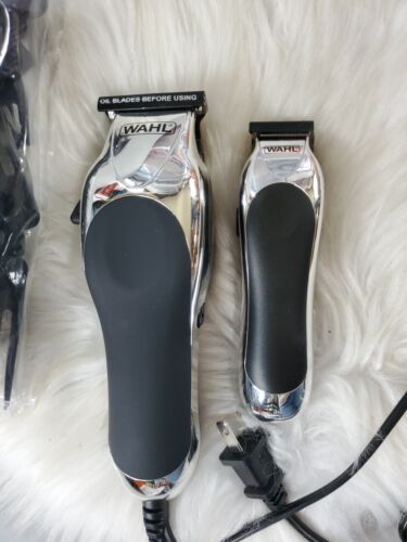 Wahl 79524-5201 Deluxe Chrome Pro Hair and Beard Clipping Trimmers - Picture 2 of 8