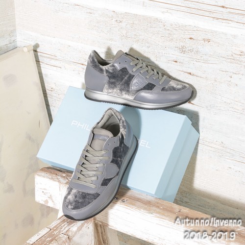 Sneakers e Abbigliamento - Philippe Model Paris