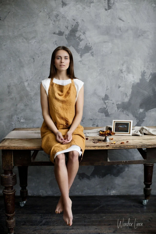 Wonder Linen apron for Women. Mustard linen kitchen apron with pocket. - Image 4 of 4